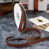Fita Decorativa Xadrez Verde e Vermelho com Borda Dourada de Natal Fita para Decoração de Caixa de Presente Laço Artesanal DIY Fita de Tecido Verde e Vermelho