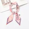 Bufanda Larga Fina Estrecha Casual Nueva Chic Coreana de Lunares Puntiaguda Retro Artística Corbata Asa de Bolso Bufanda para Mujer
