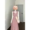Vestido pequeno xadrez retrô com design emagrecedor, elegante vestido com gola halter, deslumbrante look de férias à beira-mar para mulheres
