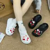 Accesorios DIY para Zapatos Crocs, Dijes de Zapato de Peluche Gato Kt Hello Kitty, Decoraciones de Zapato de Gato Amarillo, Dijes de Zapato de Venta Caliente Transfronteriza