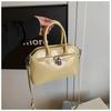 2025 Nuevo Bolso Pequeño Súper Popular para Mujer Primavera y Verano Lindo Bolso Bandolera de un Hombro Casual Diseño Nicho Bolso Satchel Bolso Kelly