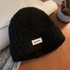 Gorro de Punto de Peluche Colección Roja Ankora para Mujer, Otoño e Invierno, Adelgazante de Rostro, Atmósfera de Año Nuevo, Bufanda Gruesa y Cálida
