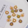 DIY colgante individual girasol margarita aleación joyería accesorios banda de goma pendientes colgante perforado colgante coreano caliente