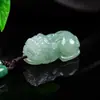 Piedra de Jadeíta Birmana Auténtica Grado A Tipo Hielo Colgante Pixiu Colgante de Jade Finamente Tallado Joyería para Hombres y Mujeres Venta al por Mayor