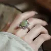 Novo Anel Estilo Chinês para Mulheres, Anel Aberto Ajustável Estilo Étnico Retrô de Alto Padrão de Nicho, Anel de Superfície de Ovo Verde Novo Produto