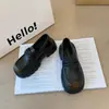 Outono 2026 Mocassins de Sola Grossa Femininos Retro Polidos Pequenos Sapatos de Couro Slip-on Salto Bloco Plataforma Elevadora Sapatos de Salto Único Estilo Britânico