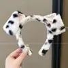 2026 Nova Faixa de Cabelo de Pelúcia para Lavar o Rosto Outono Inverno para Mulheres Faixa de Cabelo Estilo Ins Faixa Versátil para Controlar Fios Soltos Presilha de Cabelo Acessórios de Cabelo