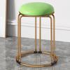 Banqueta Estilo Nórdico Doméstica Moderna Simples Redonda Baixa Cyber Popular Pequena Empilhável Luxo Leve Banco Preguiçoso para Mesa de Jantar