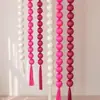 Estilo INS cadena de bolas de tela para boda red roja decoración de habitación de boda globo de espuma festivo chino vestido de novia para hombre y mujer