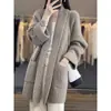 Cardigã feminino casual de malha grossa estilo coreano para o outono de 2026, casaco feminino elegante de comprimento médio com caimento solto
