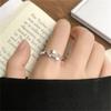 Anillo sencillo de plata 925, anillo que no se decolora, diseño de nicho, sensación de estilo ins, joyería simple, anillo de plata esterlina de alta gama, venta al por mayor para mujeres