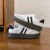 Zapatillas Estilo Hong Kong para Estudiantes para Mujer 2026 Primavera y Otoño Nuevas Retro Suela Gruesa Zapatillas de Entrenamiento Alemanas Ins Tendencia Deportivas Casuales Zapatos para Mujer