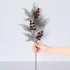 Decoração de Enfeites de Natal Transfronteiriça Floco de Neve Acessórios de Folhas de Pinheiro Frutas Vermelhas Simuladas Frutas Pequenas Bouquet de Galhos de Pinheiro para Casa Fábrica de Origem