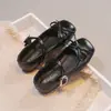 Zapatos de piel para niños, zapatos de princesa para niñas, nuevos zapatos infantiles versión coreana de otoño con lazo, modernos zapatos Mary Jane poco profundos
