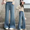 Calça Jeans Outono 2026 para Meninas com Tecido de Alta Elasticidade, Design de Costura Lateral, Flare Leve Afinando, Calça Jeans para Crianças de Tamanho Médio a Grande