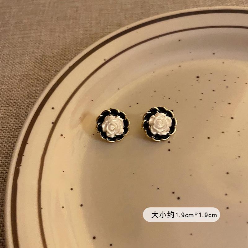 颜色分类图_山茶花一对（银针）