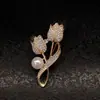 Broche Exquisito e Luxuoso, Corsage de Pérola de Alta Moda, Acessório para Roupa, Alfinete de Design de Nicho, Acessório Elegante