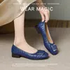 Zapatos de Mujer con Tacón Grueso Estilo Francés 2025 Primavera y Otoño Nuevos Versátiles de Punta Cuadrada Zapatos Tipo Mamá Tacón Medio Zapatos Profesionales de Trabajo con Suelas Suaves