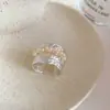 Anillo Abierto de Perla de Agua Dulce y Cristal Galvanizado en Oro Real de 18K Estilo Transfronterizo Europeo y Americano de Gama Alta Joyería Personalizada para Mujeres
