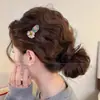 Presilha de Cabelo de Alto Padrão Coreana para Mulheres Presilha de Lã Estilo Retrô Outono Inverno Presilha para Franja Presilha Fofa de Coração Acessórios de Cabelo Adorno de Cabeça