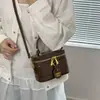 Bolsa elegante para mulheres 2026 nova bolsa balde vintage de luxo leve versátil para o dia a dia, bolsa de ombro e transversal