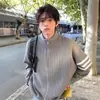Suéter Rojo de Tres Rayas para Hombre, Tejido de Punto Estilo Retro Perezoso de Invierno, Chaqueta Cardigan de Corte Limpio
