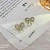 Pendientes de Lazo con Perlas Incrustadas de Diamantes Estilo Coreano, Pendientes Personalizados de Moda, Sencillos, Ligeros y de Lujo, Pendientes de Alta Gama y Versátiles para el Día a Día