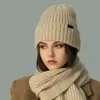Gorro de Lana Rayado Otoño e Invierno Cálido Circunferencia de Cabeza Grande Gorro de Punto Estilo Coreano Protección para los Oídos Versátil Gorro Bufanda Juego de Dos Piezas