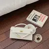 Bolso Kelly de Mano con Patrón de Cocodrilo Vintage para Mujer 2026 Nueva Moda Versátil para Viajes Diarios Bolso de Hombro Cruzado para Exportación