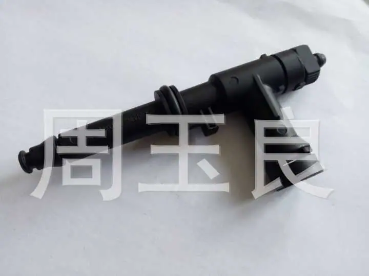 逸动油管三通接头