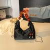 2026 Nuevo de Moda Nuevo Estilo Chino Moda Bolso de Mano Floral Tipo Dumpling con Perlas, Bolso de Mano de Nicho con Cadena, Estilo Nacional Bolso de Hombro y Cruzado
