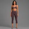 Conjunto de Sutiã Esportivo Cruzado com Gola Halter para Mulheres, Lindo Sutiã de Yoga com Costas Cruzadas, Calça Capri de Fitness de Secagem Rápida, Conjunto de Duas Peças para Yoga