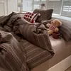 Conjunto de cama de quatro peças em algodão lavado xadrez, capa de edredom de algodão puro para dormitório, conjunto de três peças para estudante universitário, fio bolha estilo minimalista