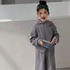 Conjunto de Sudadera de Forro Polar para Niñas Otoño e Invierno, Nuevo Conjunto de Dos Piezas con Sudadera con Capucha y Pantalones Largos para Niños, Elegante y Moderno para Niñas