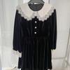Toma real en stock Vestido negro pequeño de terciopelo retro francés con encaje para mujer Falda interior para debajo