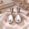 Presilhas de Orelha Clássicas Estilo Coreano com Pérola Gota d'Água Sem Furo para Mulheres, Brincos de Luxo Leve da Moda com Zircônia Microincrustada