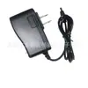 NÓS. e regulamentos europeus carregador de bateria de lítio 12,6V1A luz indicadora inteligente furadeira manual DC12V carregador 12,6V2A