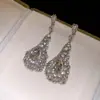 Pendientes de Plata con Forma de Gota de Agua Tachonados con Diamantes, Pendientes Exquisitos de Estilo Corte Vintage, Pendientes Sencillos de Lujo Ligero de Alta Gama al por Mayor