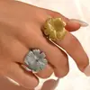Anel Geométrico Minimalista Ajustável em Aço Inoxidável Banhado a Ouro com Design Irregular em Forma de Flor, Moda Europeia e Americana, Acabamento de Alta Qualidade