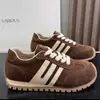 Versión de cuero suave ~ 5 CM de altura interior invisible que aumenta la altura, zapatos de entrenamiento alemanes de cuero genuino, zapatillas retro, nuevos zapatos casuales estilo Forrest Gump 2025