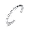 Pulsera de acero de titanio con apertura simple de moda estilo Ins al por mayor diseño de nicho de lujo ligero superficie fotosensible de alta calidad joyería en forma de C