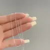 Colar Gargantilha Minimalista Exquisito com Pingente de Coração de Pêssego Corrente para Clavícula Design de Nicho Coreano Simples Estilo Francês Fada