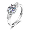 Versión Coreana Más Vendida Transmisión en Vivo Anillo de Diamante Simulado de Alto Carbono Moissanita para Mujer Venta Directa del Fabricante Anillo de Diamante Moissanita