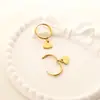 Amazon Más Vendido Transfronterizo Pendientes de Acero Inoxidable con Forma de Corazón Estilo Europeo y Americano Joyería de Clip para Oreja Simple y Única Venta al por Mayor para Mujeres