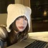 Gorro de lana de oso suave y bonito para mujer, otoño e invierno, con cabeza grande, estilo extranjero, cálido, con protección para las orejas, gorro Baotou a la moda que combina con todo.