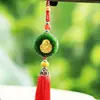 Jade Imitação Esmaltado Jade Incrustado Ouro Pingente de Carro Buda Presente de Alto Padrão Decoração de Carro Viagens Seguras Pontos Turísticos Templos Indo ao Mercado