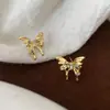 Diseño de Nicho a la Moda con un Estilo Dulce y Fresco, Colección de Aretes de Mariposa Dorada, Exquisitos y Sencillos, Lujo Ligero, Aretes de Alta Gama para Mujer