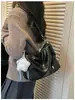 Bolso de Mujer 2025 Nuevo Transfronterizo Nicho Verano Versátil Bolso de Hombro Cruzado Mochila Portátil Simple de Moda para Mujer