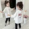 Camiseta Manga Longa Gola Redonda para Meninas 2026 Nova Roupa de Outono Adolescente Super Bonita Top Roupas 100% Algodão Puro Infantil