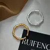 Anel Prata Metálico Estilo Europeu e Americano Nó de Bambu Vintage Escovado Cravejado com Diamantes para Mulheres, Design de Nicho de Luxo Leve, Joia de Mão Exquisita de Alta Qualidade